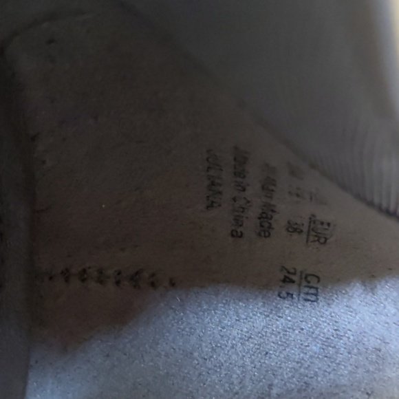 ❌DONATED Comfy beige nude soft system wedge heels - Picture 3 of 11